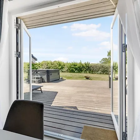 New And Modern With Hot Tub Frørup